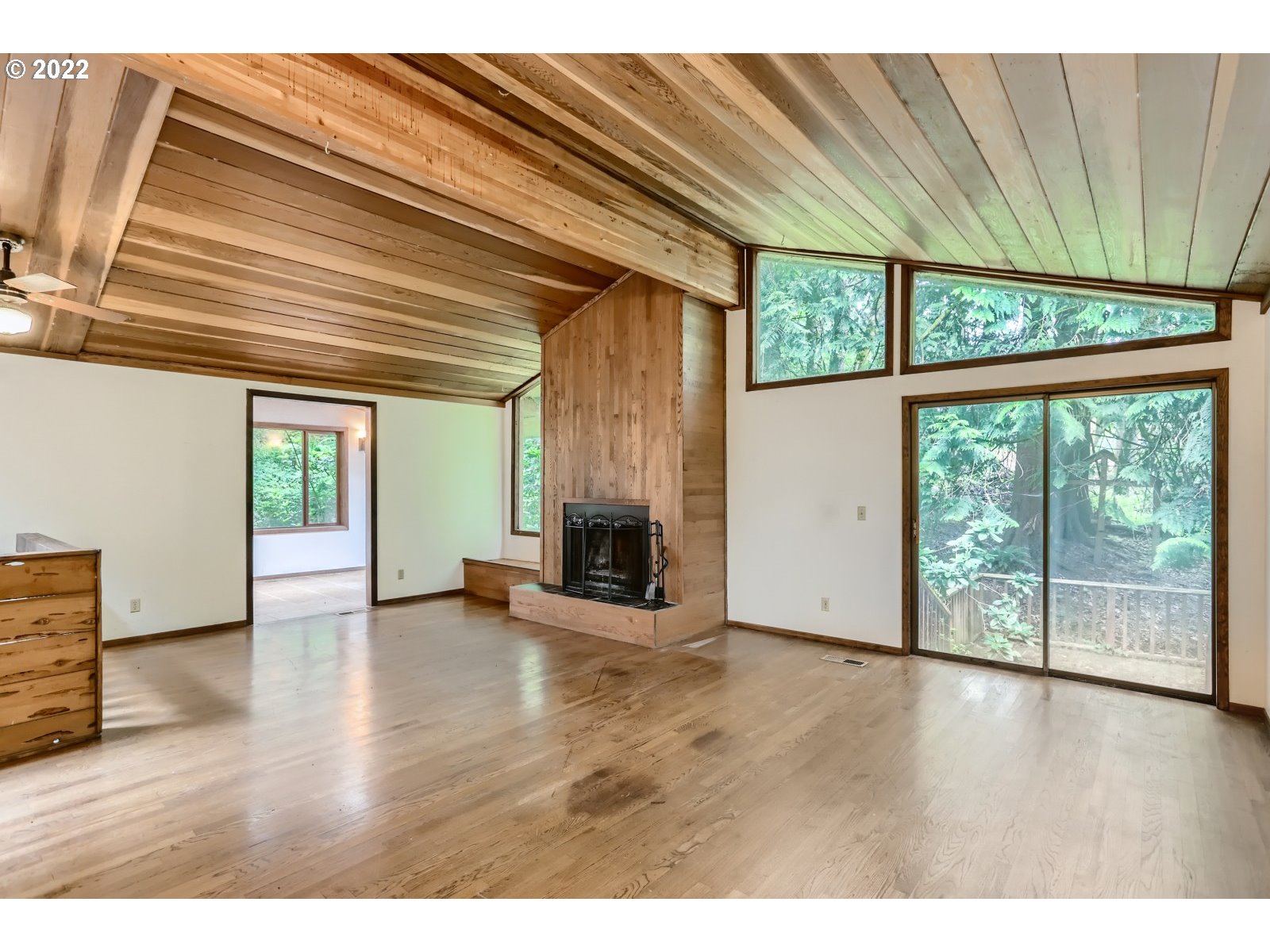 12693 Northeast Cedarbrook Road Aurora, OR 97002 - Photo 5 of 27 Gallery Image 5