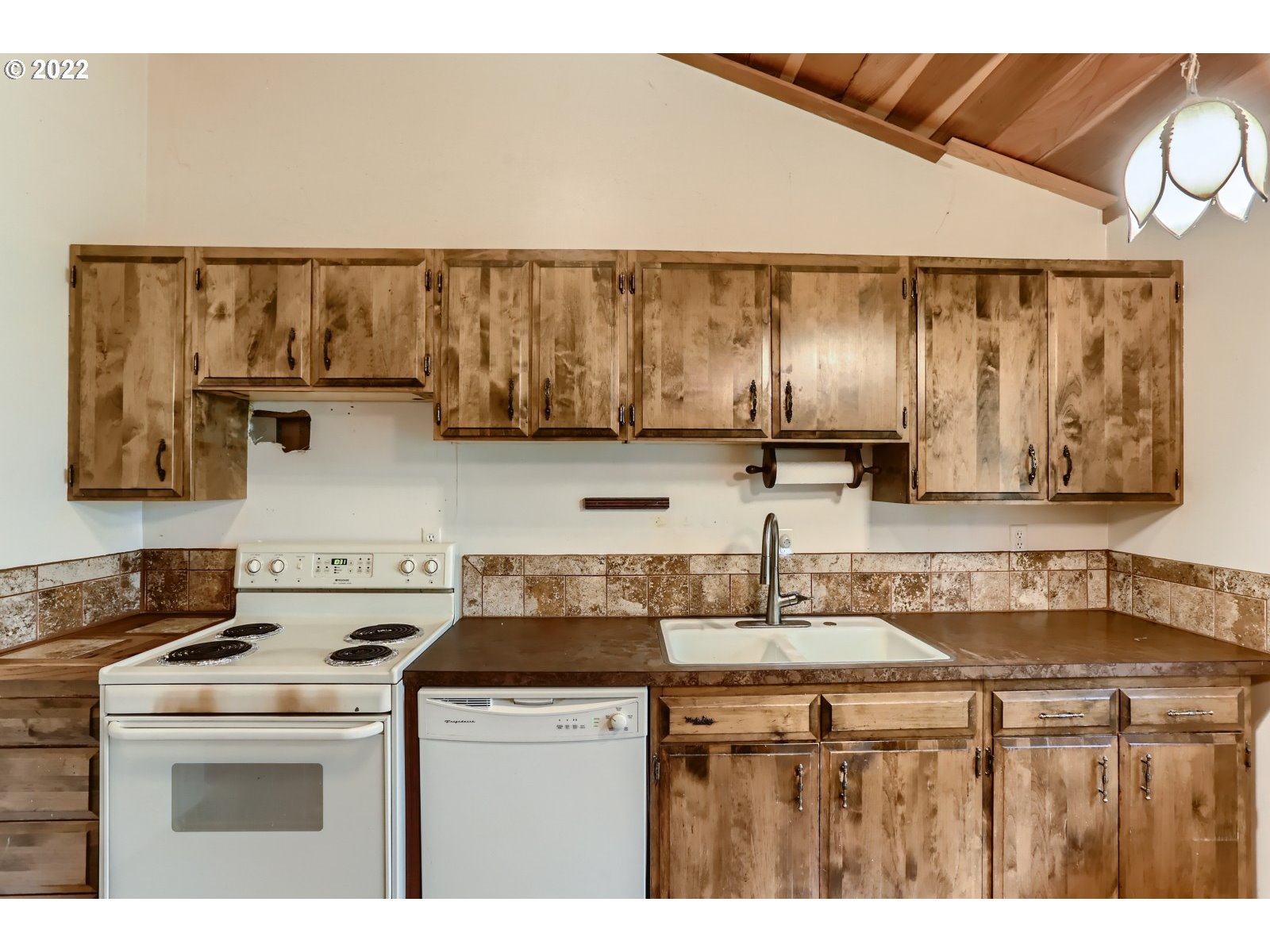 12693 Northeast Cedarbrook Road Aurora, OR 97002 - Photo 9 of 27 Gallery Image 9