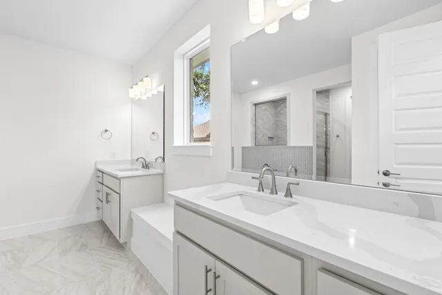 $859,990 | 3616 Emerald Lake Path, Georgetown, TX 78628