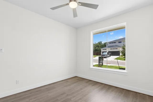 $859,990 | 3616 Emerald Lake Path, Georgetown, TX 78628