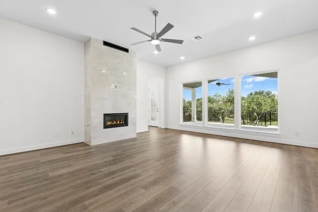 $859,990 | 3616 Emerald Lake Path, Georgetown, TX 78628