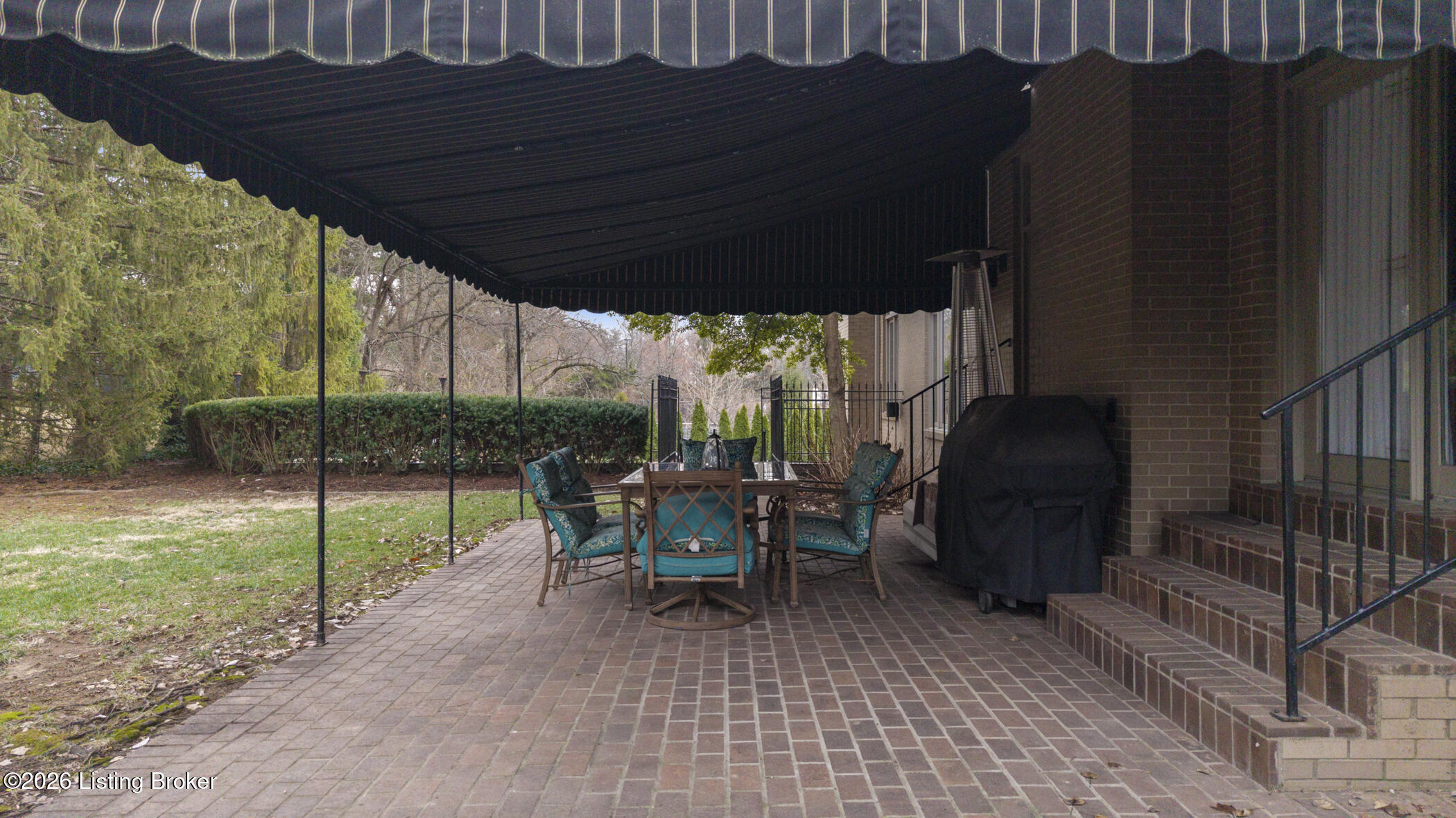 910 Rugby Place Louisville, KY 40222 - Photo 60 of 68 13