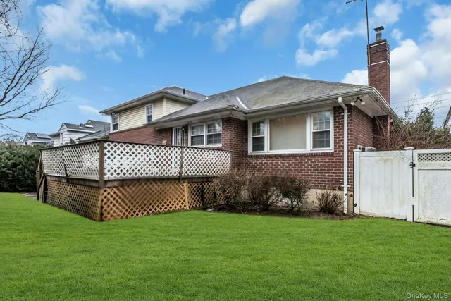 $610,000 | 477 Demott Avenue, Baldwin, NY 11510