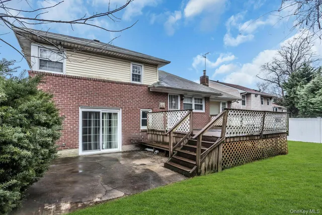 $610,000 | 477 Demott Avenue, Baldwin, NY 11510