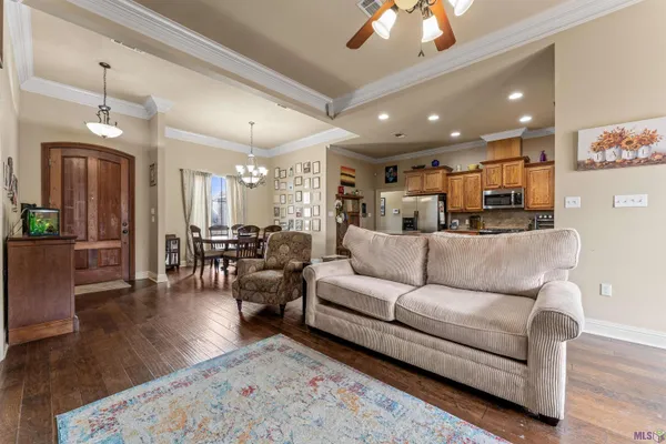 $280,000 | 28049 Foxfire Avenue, Walker, LA 70785