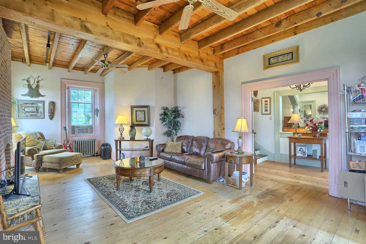 398 Adams Road Carlisle, PA 17015 - Photo 14 of 22 Gallery Image 14