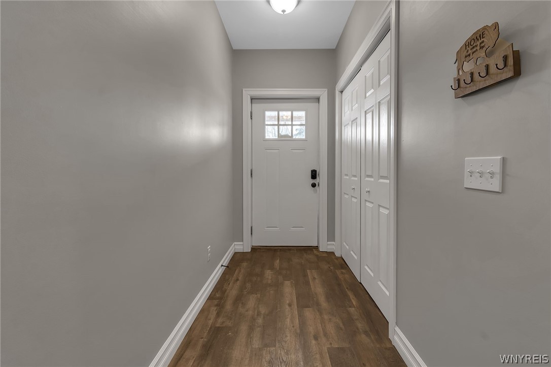 5355 Feigle Road Pendleton, NY 14094 - Photo 16 of 50