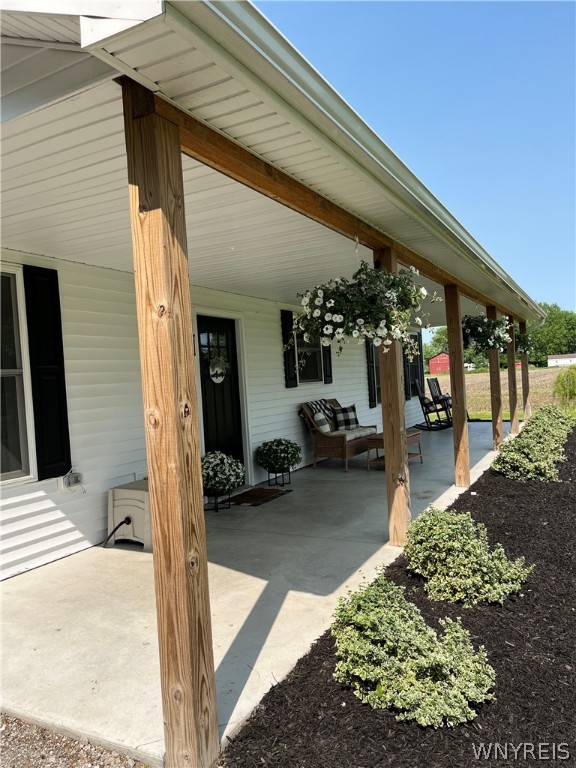 5355 Feigle Road Pendleton, NY 14094 - Photo 2 of 50