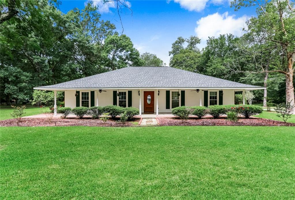 32581 Mercier Road Denham Springs, LA 70706 - Photo 1 of 23 Gallery Image 1