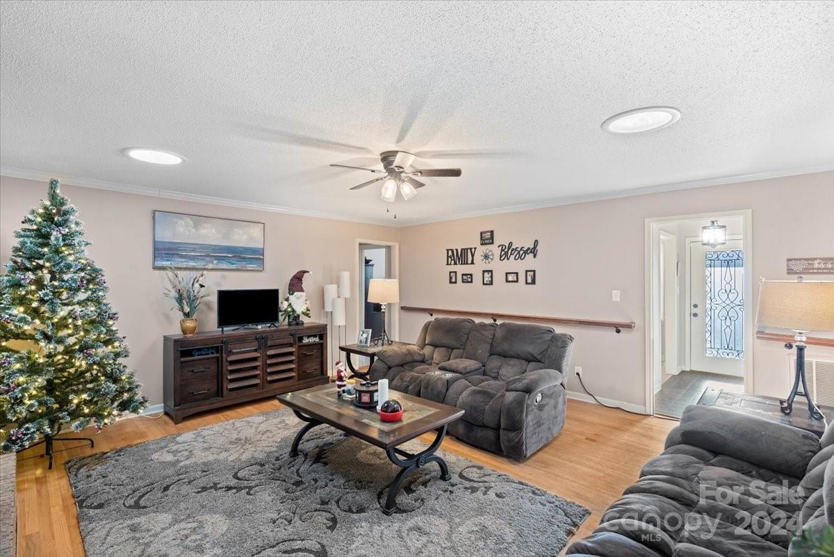 3105 Hilton Road Rock Hill, SC 29732 - Photo 8 of 32 Gallery Image 8