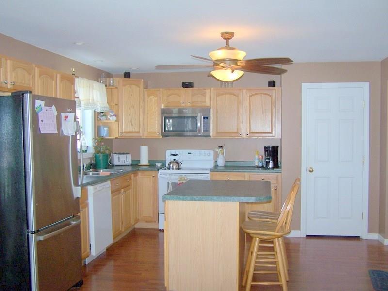 690 Center Road Lebanon, ME 04027 - Photo 4 of 26 Large kitchen with plenty of kitchen...