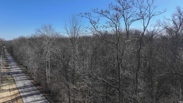 $100,000 | 323 Hesmer Road, Evansville, IN 47711