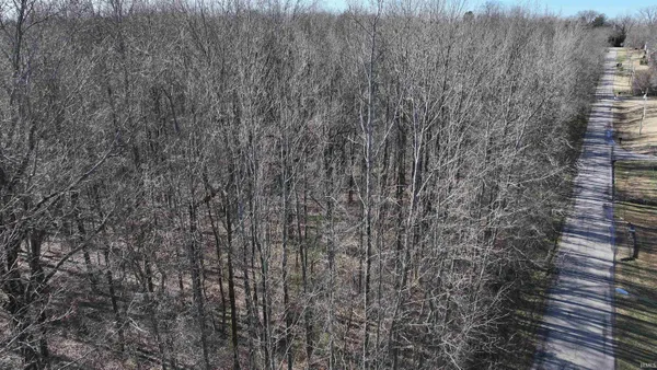 $100,000 | 323 Hesmer Road, Evansville, IN 47711