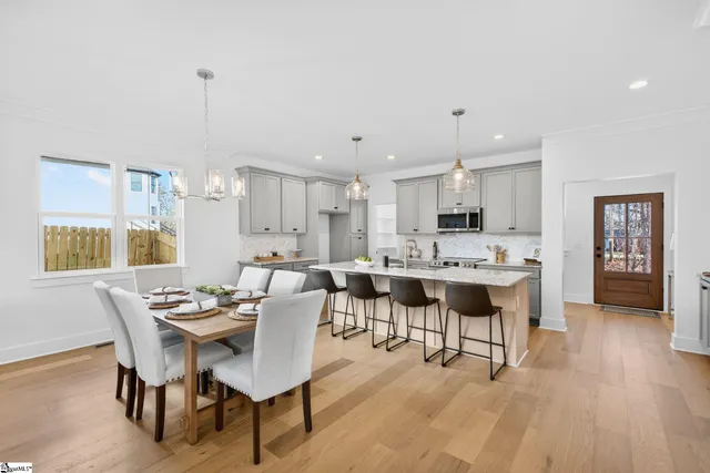 $499,900 | 315 Hunts Bridge Road, Greenville, SC 29617