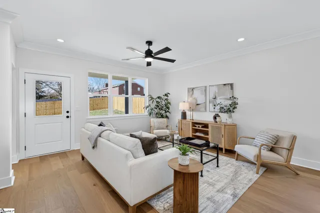 $499,900 | 315 Hunts Bridge Road, Greenville, SC 29617