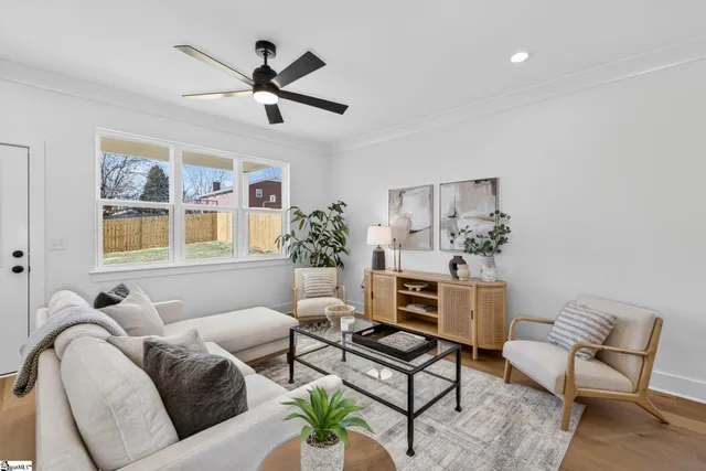 $499,900 | 315 Hunts Bridge Road, Greenville, SC 29617