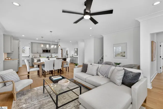 $499,900 | 315 Hunts Bridge Road, Greenville, SC 29617