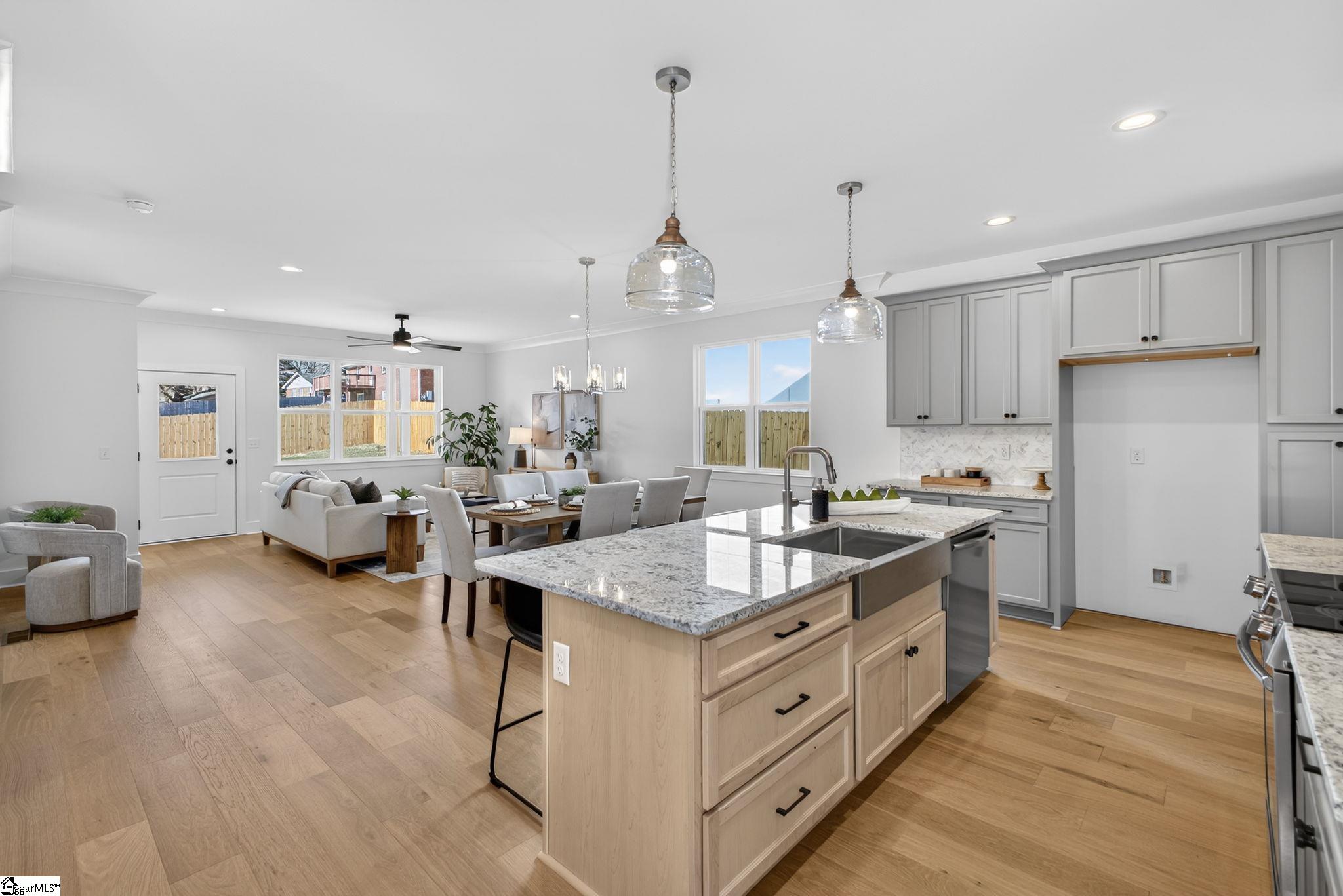 315 Hunts Bridge Road Greenville, SC 29617 - Photo 6 of 49