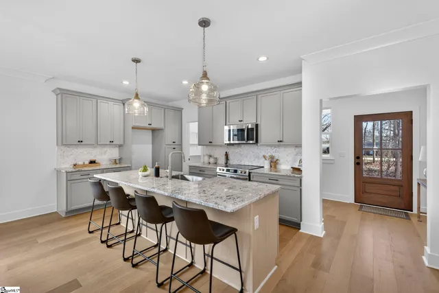 $499,900 | 315 Hunts Bridge Road, Greenville, SC 29617