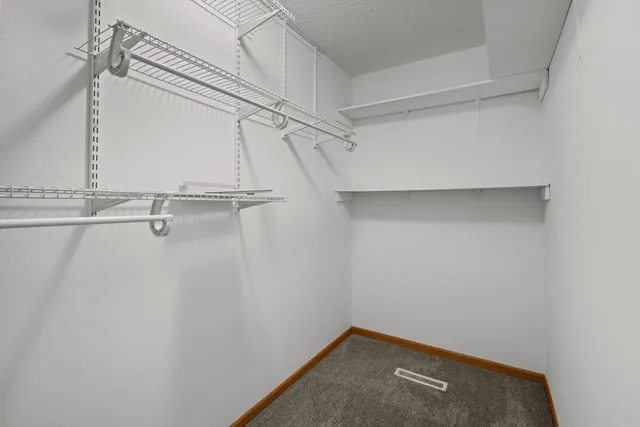 $279,900 | 1844 Mockingbird Avenue, Shakopee, MN 55379