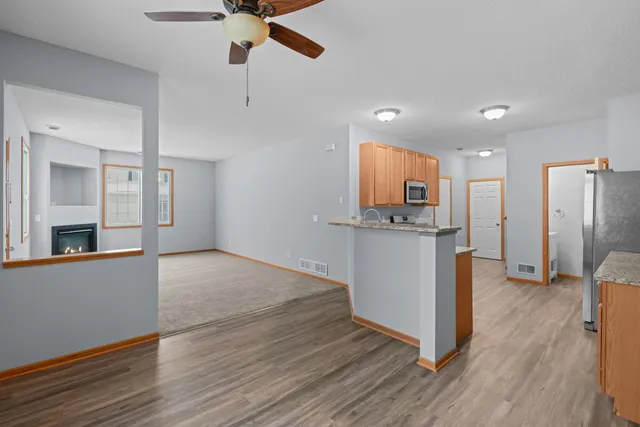 $279,900 | 1844 Mockingbird Avenue, Shakopee, MN 55379