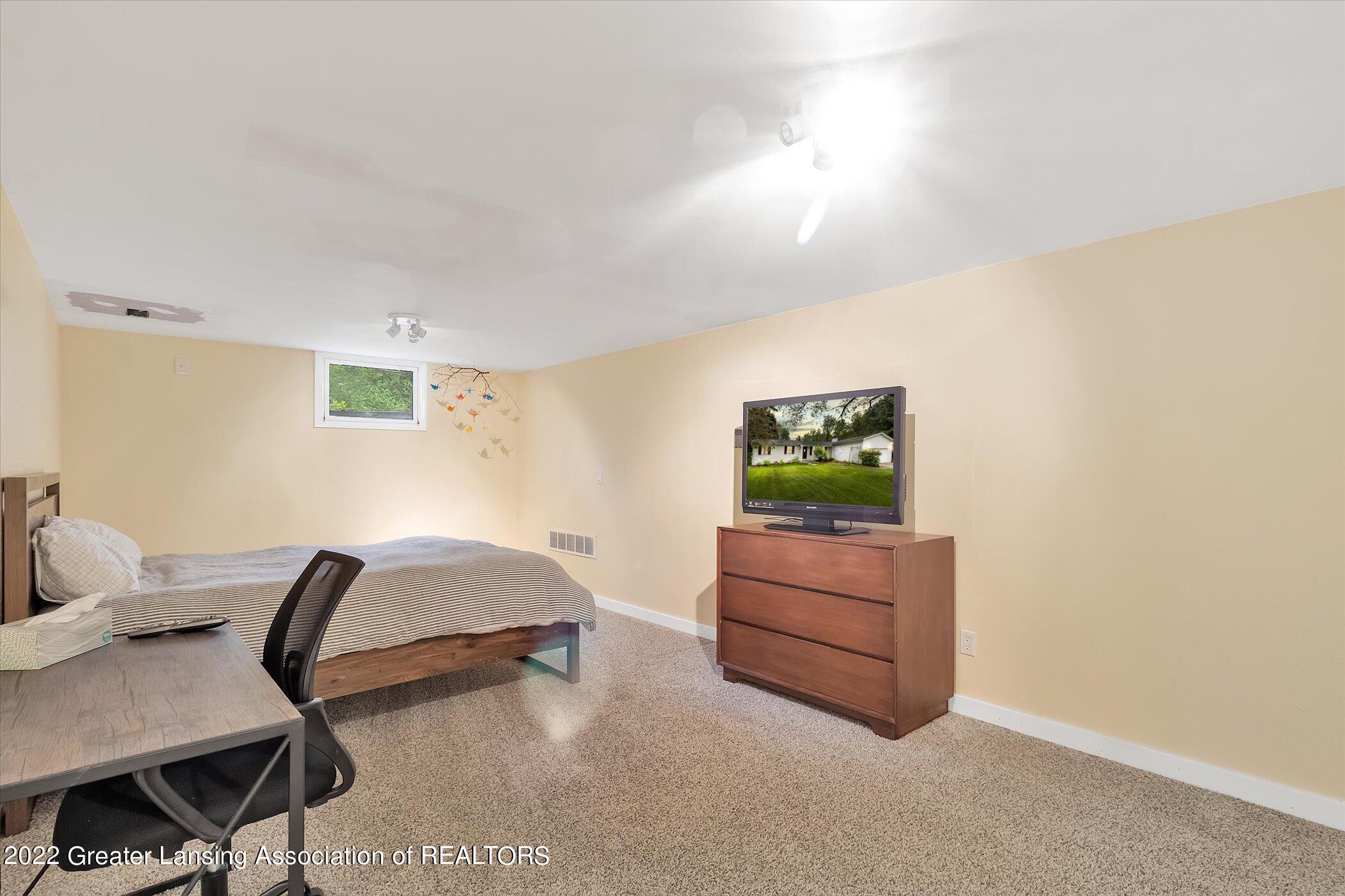 9810 Coleman Road Haslett, MI 48840 - Photo 42 of 82 46-9810-Coleman-Rd-WindowStill-Real-Esta