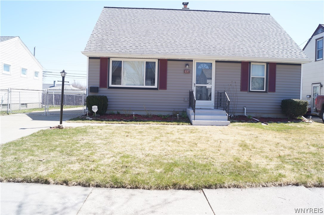 137 Pilgrim Road Tonawanda, NY 14150 - Photo 1 of 1 Gallery Image 1