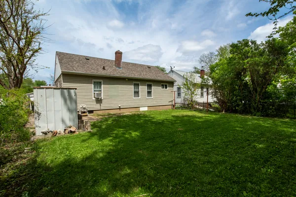$125,000 | 2207 West 51st Street, Davenport, IA 52806