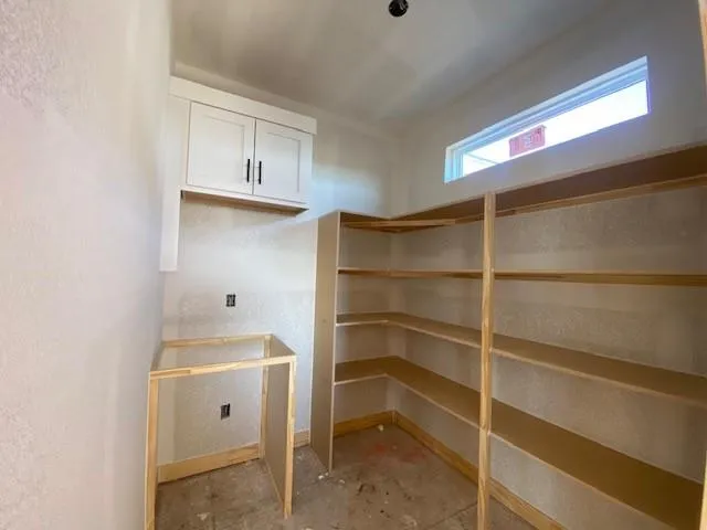 $644,950 | 18703 West 193rd Street, Spring Hill, KS 66083