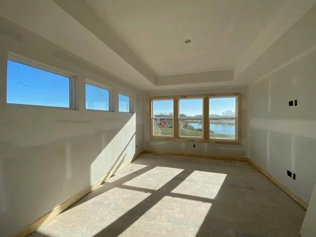 $644,950 | 18703 West 193rd Street, Spring Hill, KS 66083