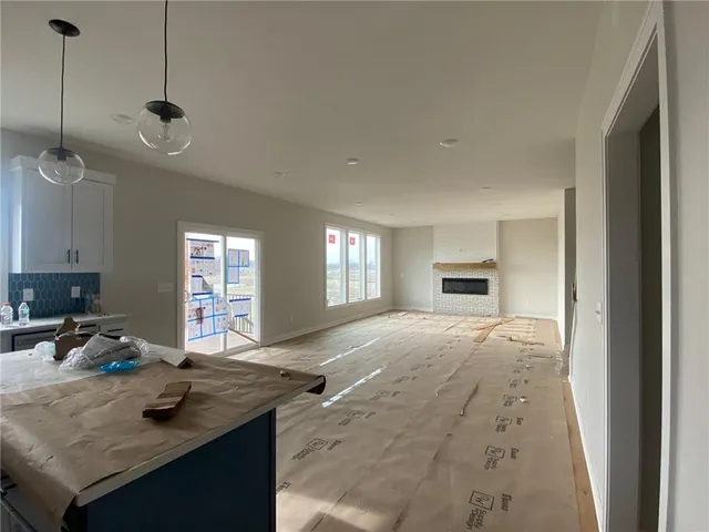 $644,950 | 18703 West 193rd Street, Spring Hill, KS 66083