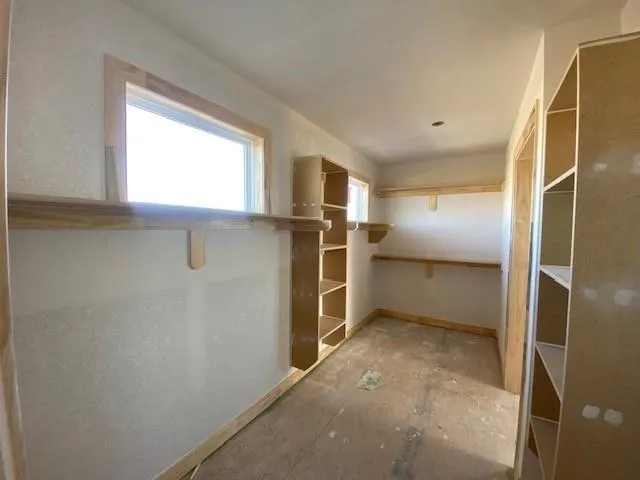 $644,950 | 18703 West 193rd Street, Spring Hill, KS 66083