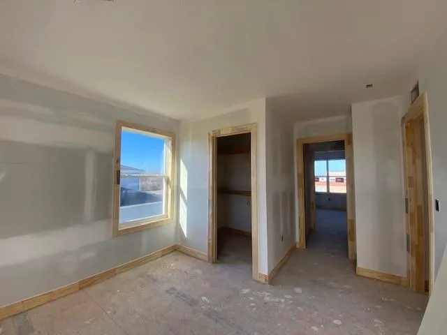 $644,950 | 18703 West 193rd Street, Spring Hill, KS 66083