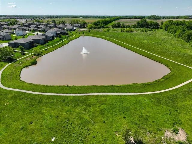 $644,950 | 18703 West 193rd Street, Spring Hill, KS 66083