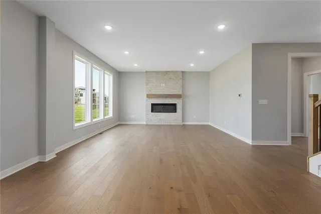 $644,950 | 18703 West 193rd Street, Spring Hill, KS 66083