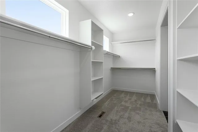 $644,950 | 18703 West 193rd Street, Spring Hill, KS 66083