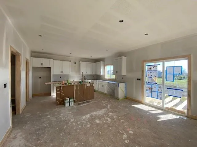 $644,950 | 18703 West 193rd Street, Spring Hill, KS 66083