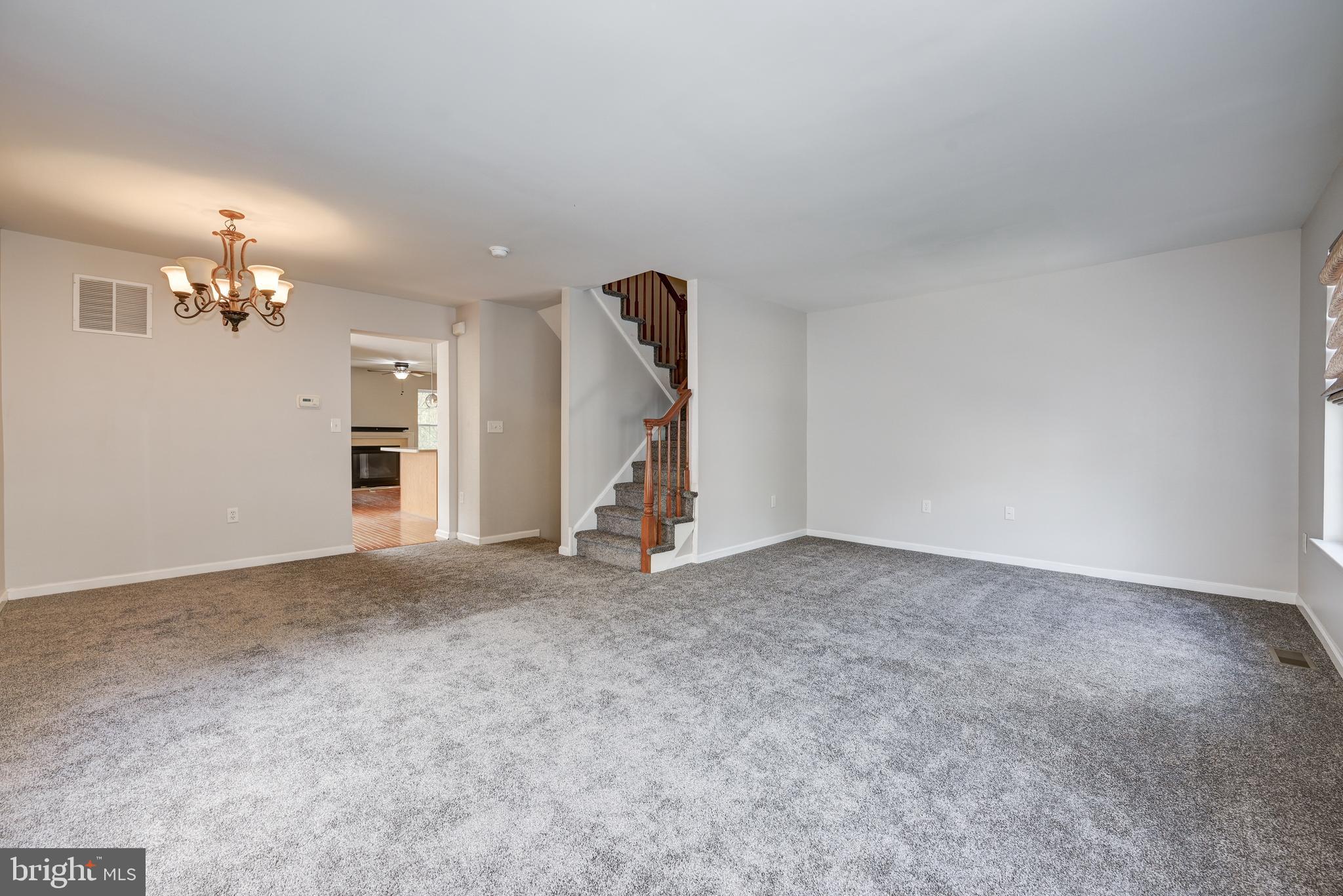 147 Castleton Road Delran, NJ 08075 - Photo 13 of 37