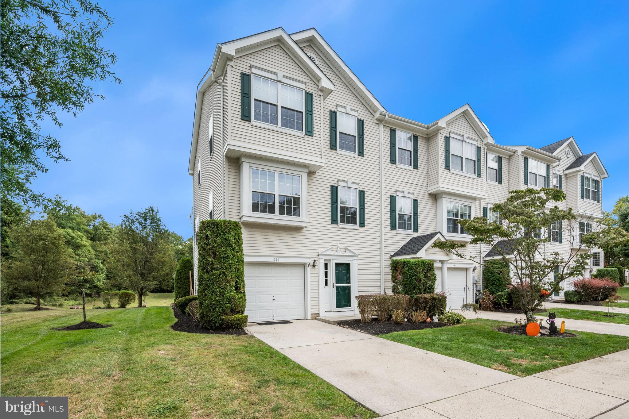 147 Castleton Road Delran, NJ 08075 - Photo 2 of 37