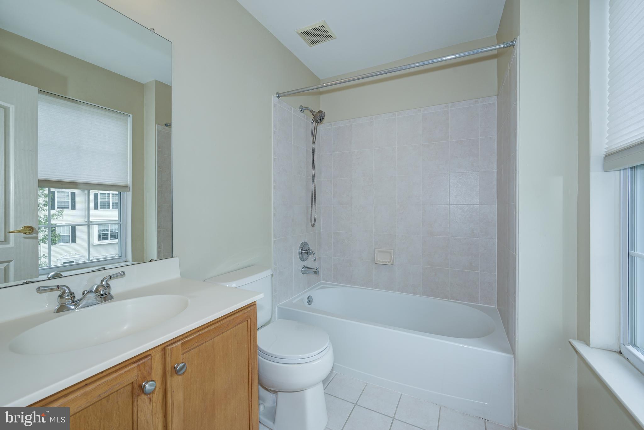 147 Castleton Road Delran, NJ 08075 - Photo 32 of 37