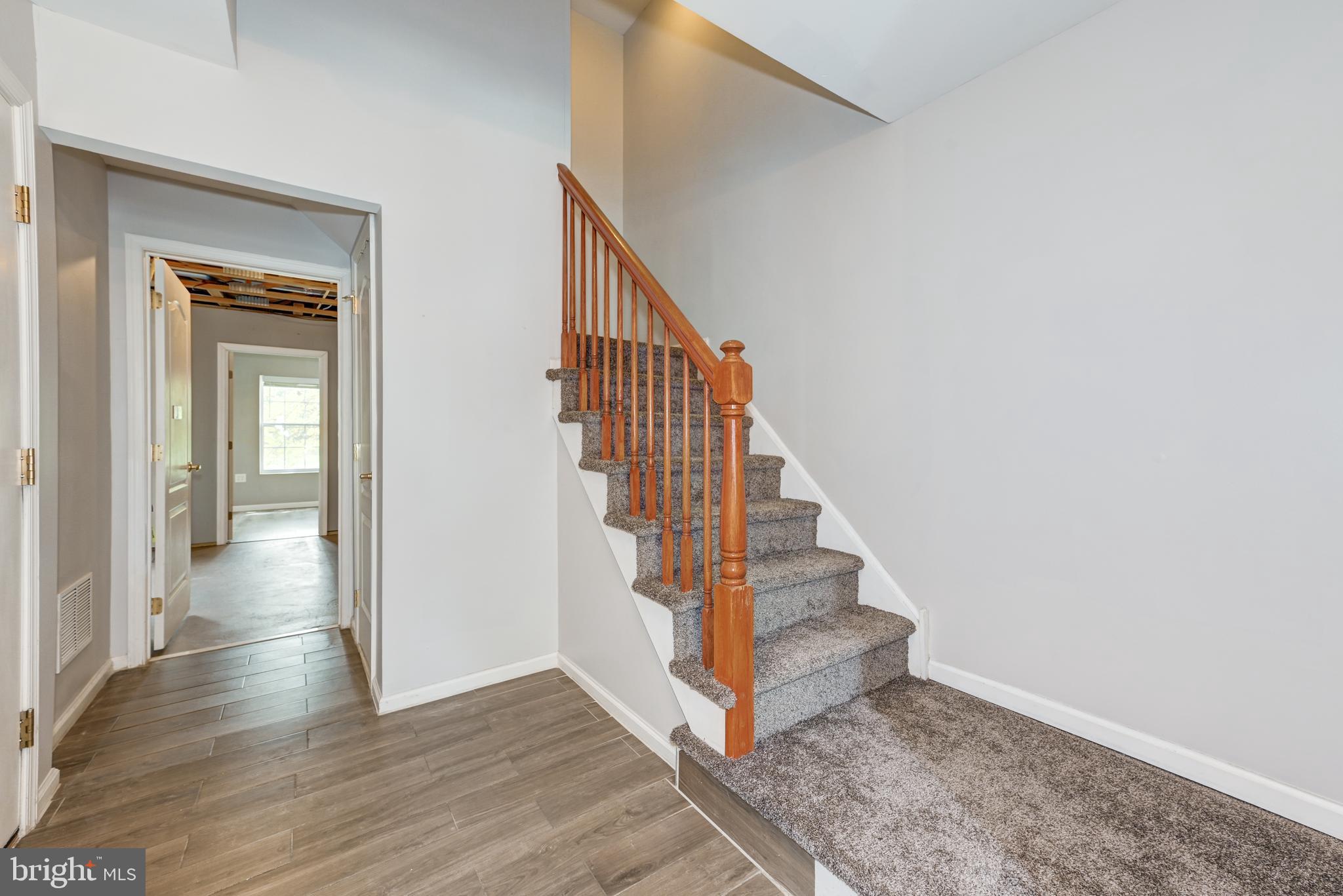 147 Castleton Road Delran, NJ 08075 - Photo 5 of 37