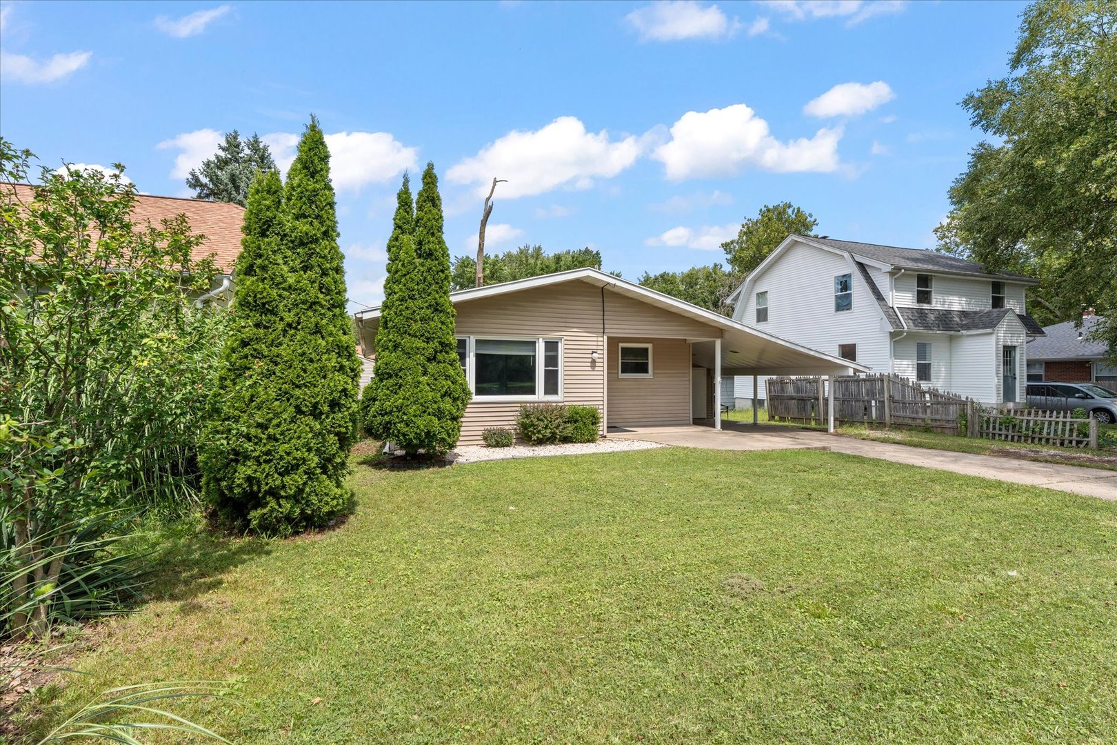 1406 West Springfield Avenue Champaign, IL 61821 - Photo 36 of 37 Gallery Image 36
