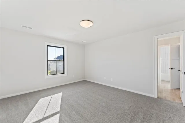 $995,000 | 2086 Northwest O'Brien Road, Lee's Summit, MO 64081