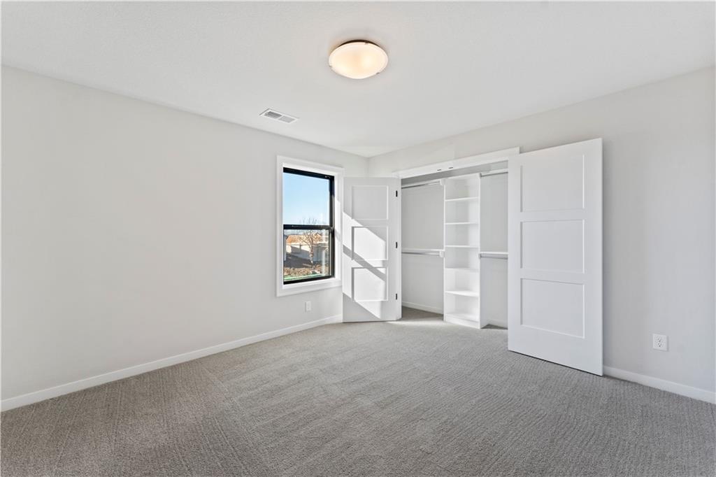 2086 Northwest O'Brien Road Lee's Summit, MO 64081 - Photo 30 of 45