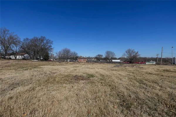 $40,000 | 4423 South Crysler Avenue, Kansas City, MO 64055