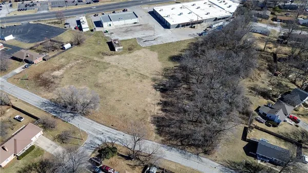 $40,000 | 4423 South Crysler Avenue, Kansas City, MO 64055