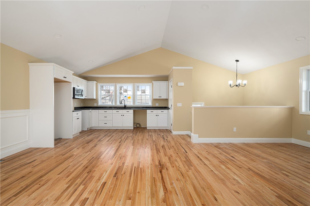 23 Henry Street Woonsocket, RI 02895 - Photo 6 of 33 Gallery Image 6