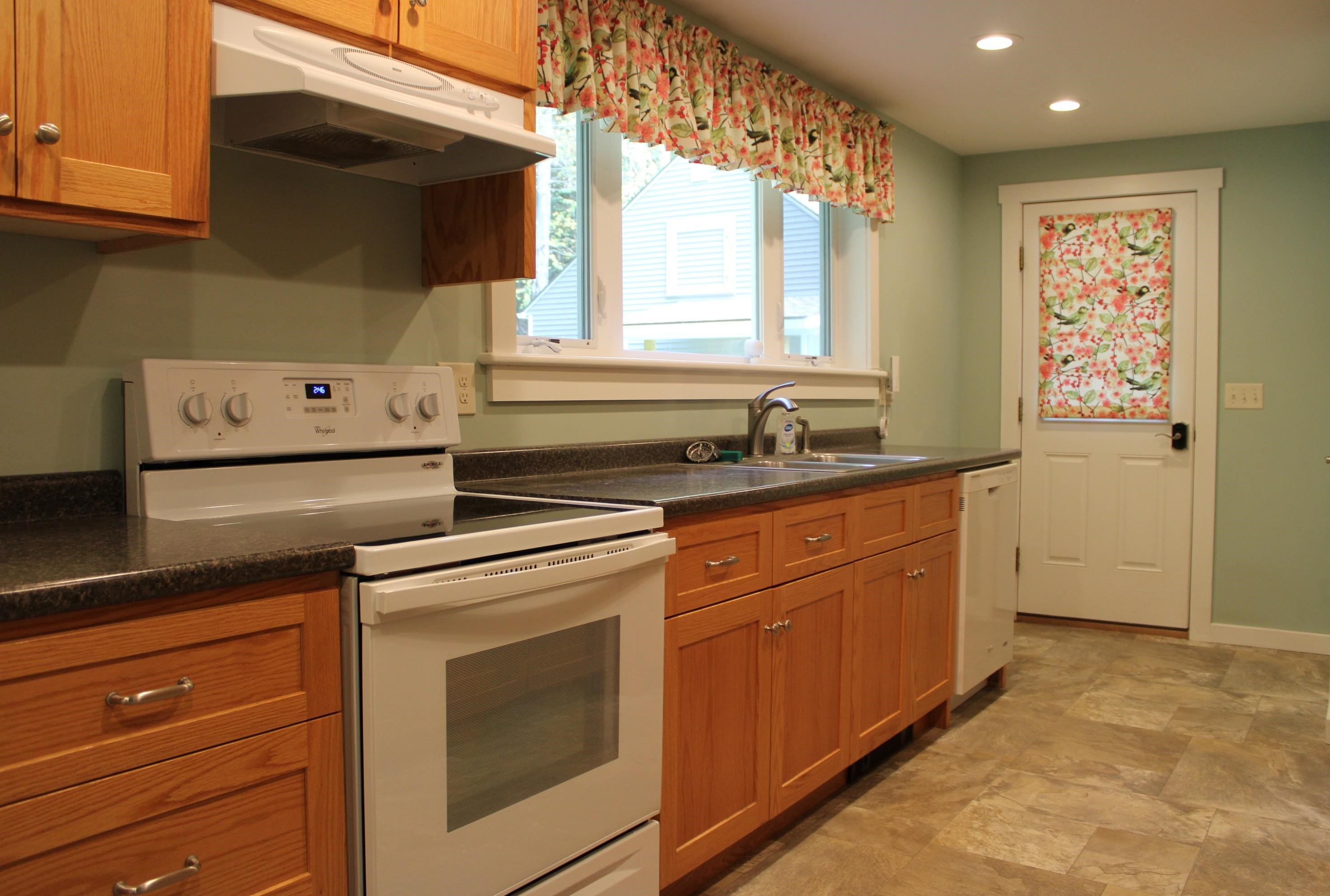 1117 Plains Road Pittsford, VT 05763 - Photo 12 of 45