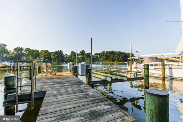 $1,275,000 | 357 Overlook Trail, Annapolis, MD 21401