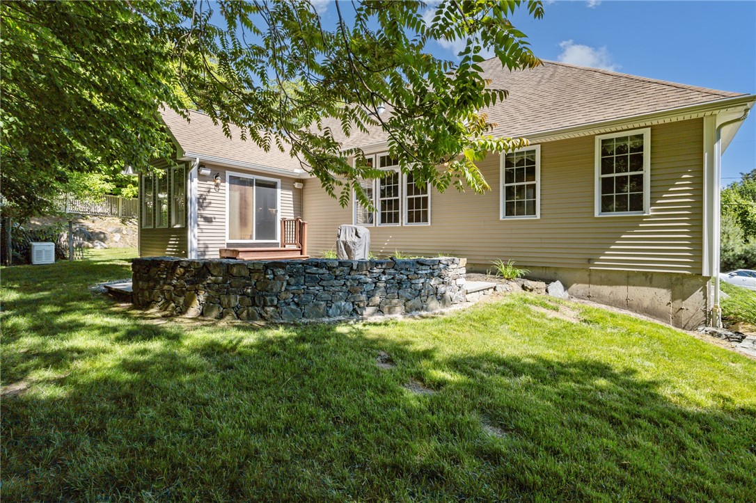 125 W Road Cumberland, RI 02864 - Photo 47 of 50